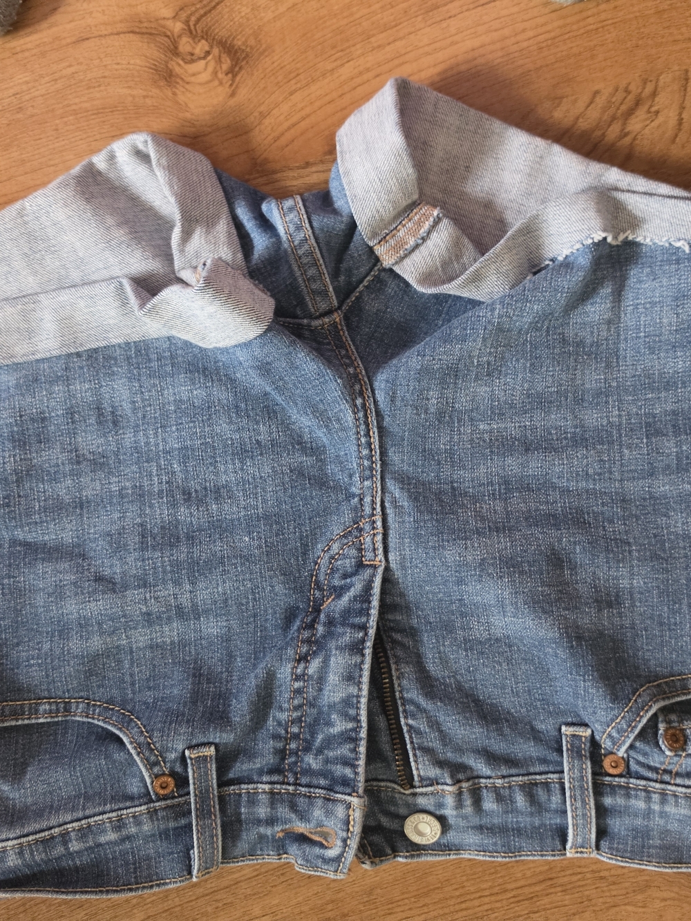 Classic Levi Blue Denim Shorts - Blue